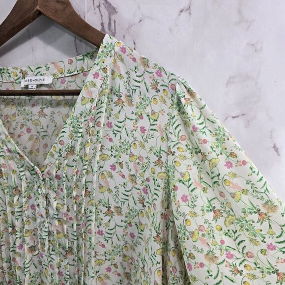 Rose + Olive Shirt Womens 1X White Green Pink Blouse Popover Flowy Ditzy Floral - Picture 11 of 12